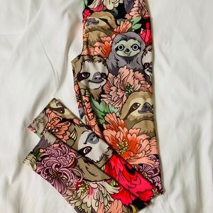 BRAND new never been worn SLOTH yoga pants